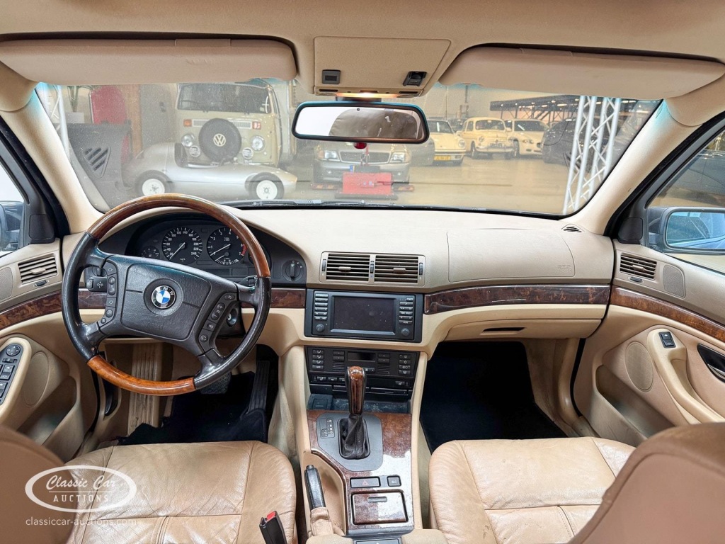 BMW-5-SERIE-535I Executive - ONLINE AUCTION