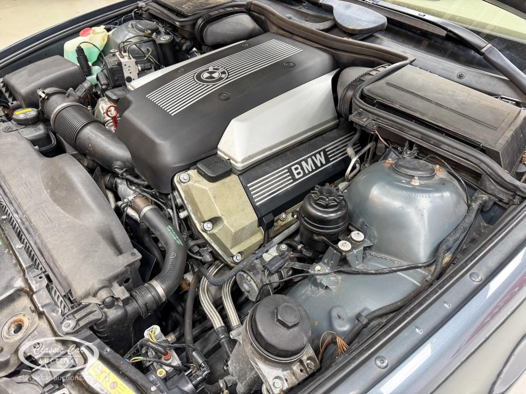 BMW-5-SERIE-535I Executive - ONLINE AUCTION