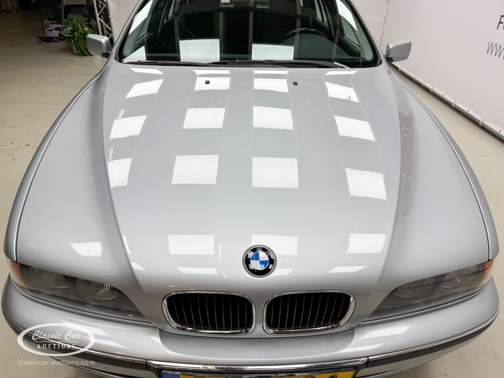 BMW-5-SERIE-520I A Touring E39 - ONLINE AUCTION