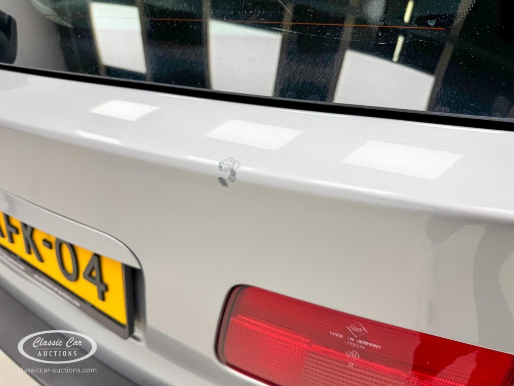 BMW-5-SERIE-520I A Touring E39 - ONLINE AUCTION