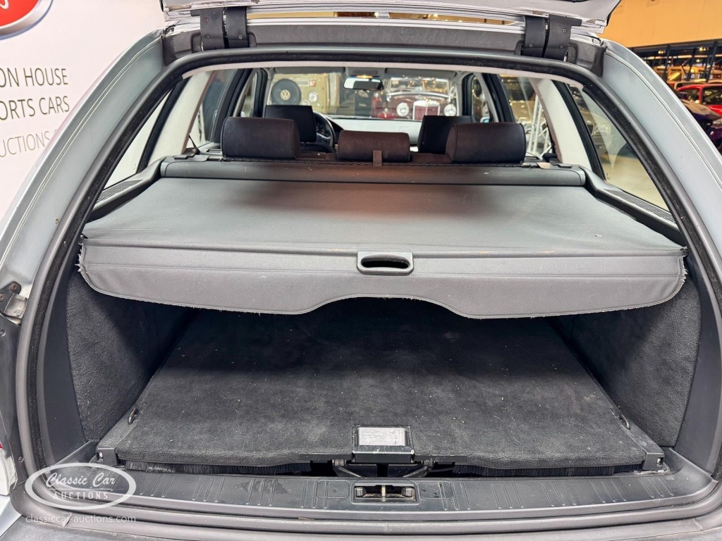BMW-5-SERIE-520I A Touring E39 - ONLINE AUCTION