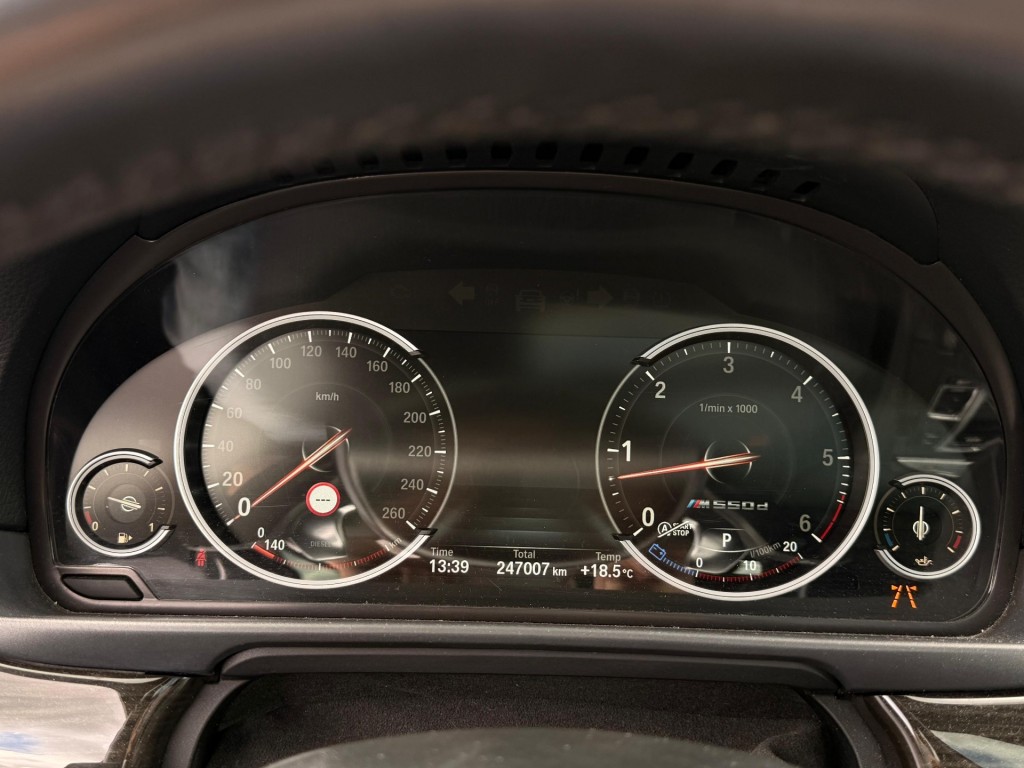 BMW-5-SERIE-M550XD, PANO, TREKHAAK, H&K