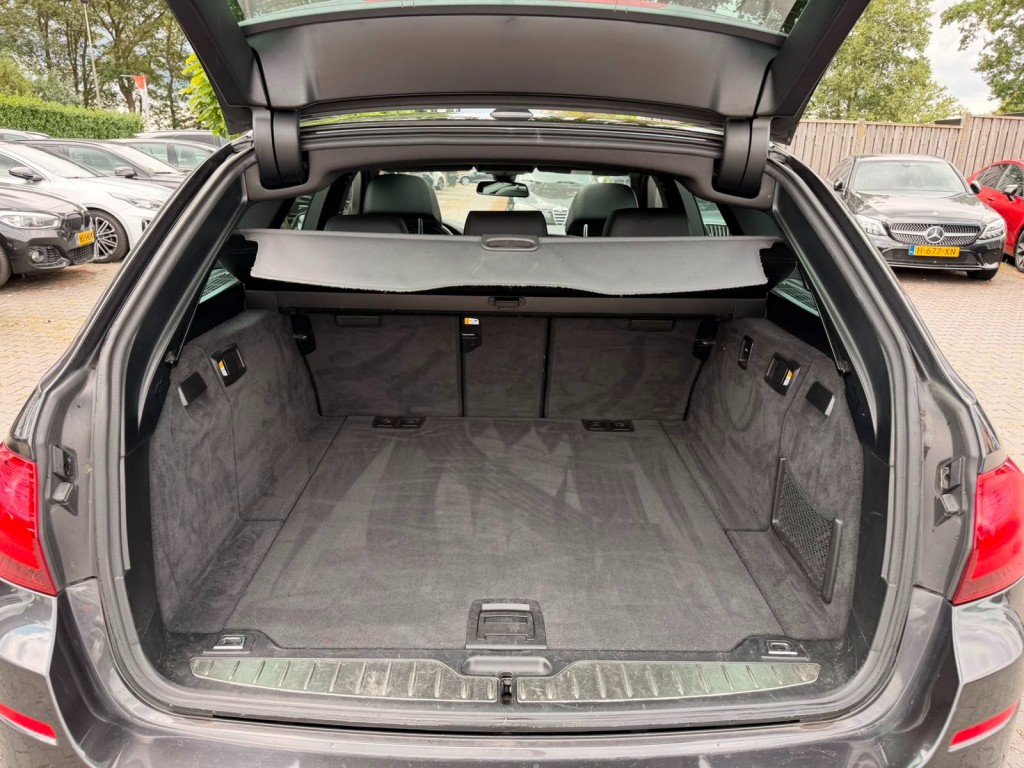 BMW-5-SERIE-M550XD, PANO, TREKHAAK, H&K