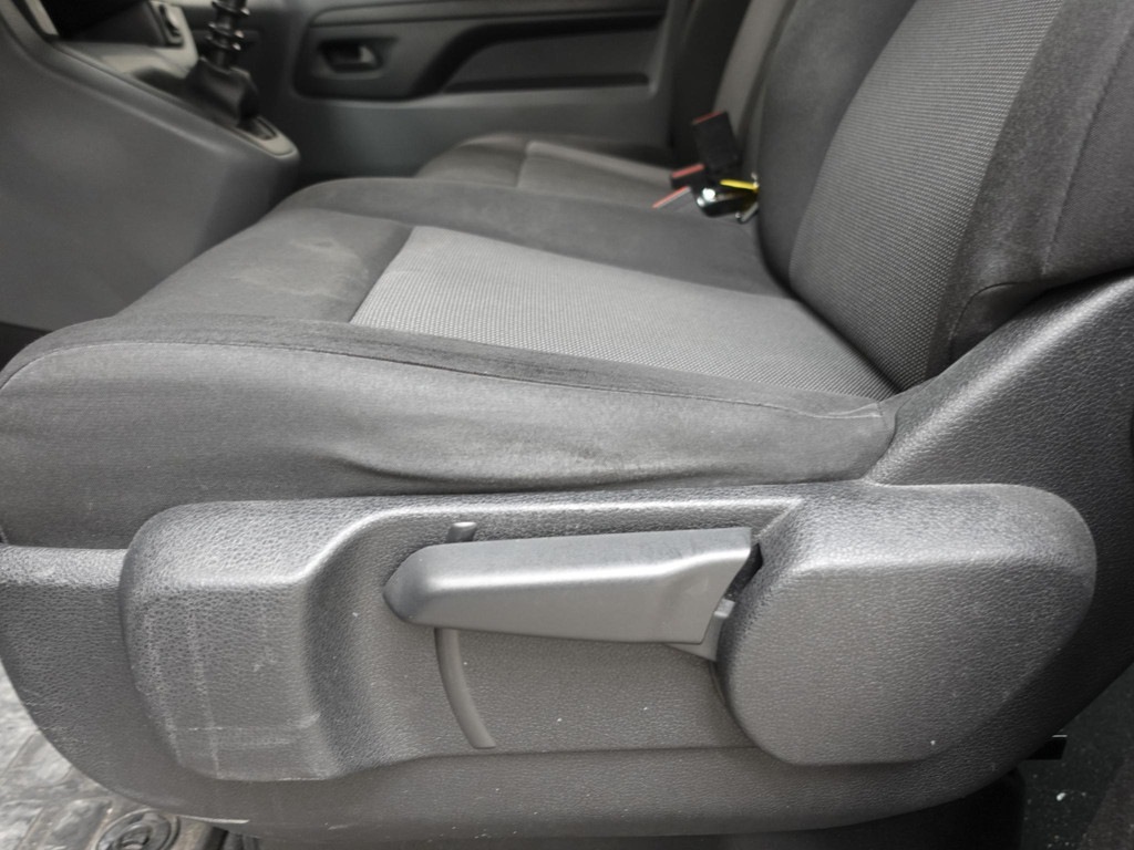 OPEL-VIVARO-1.5 CDTI L3H1 Edition Dubbele Cabine Airco Navi Bluetooth Parkeersensoren Camera Trekhaak