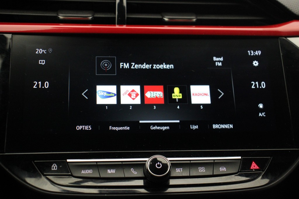 OPEL-CORSA-1.2 GS Line 102 PK - Carplay, Navi, Cruise, Clima