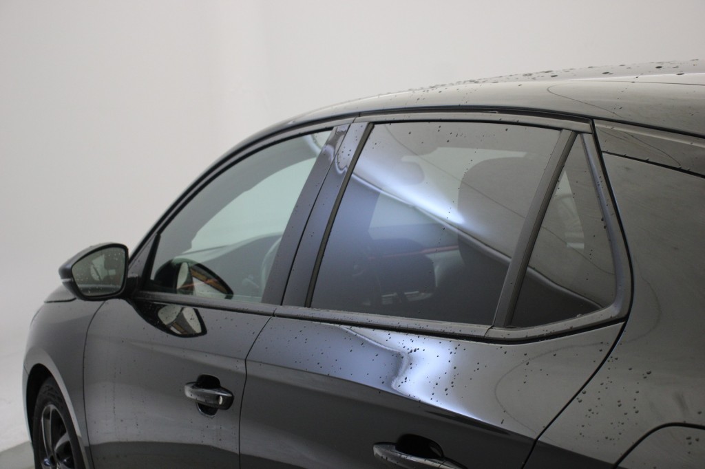 OPEL-CORSA-1.2 GS Line 102 PK - Carplay, Navi, Cruise, Clima