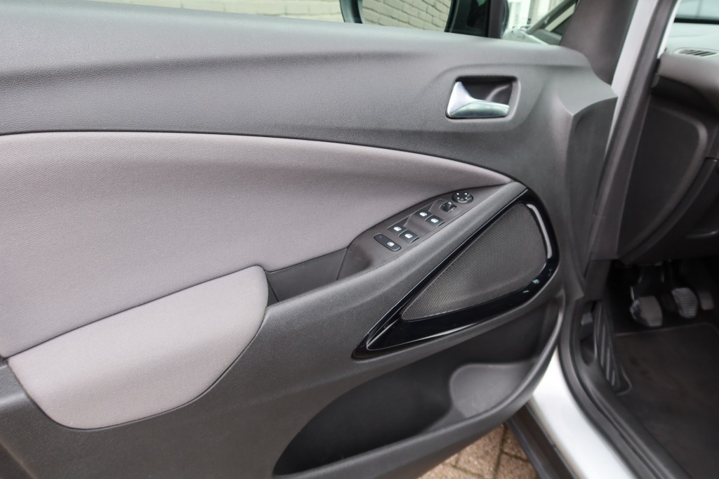 OPEL-CROSSLAND X-1.2 T. INNOVATION, NAVI,CLIMATE CONTROL ENZ....