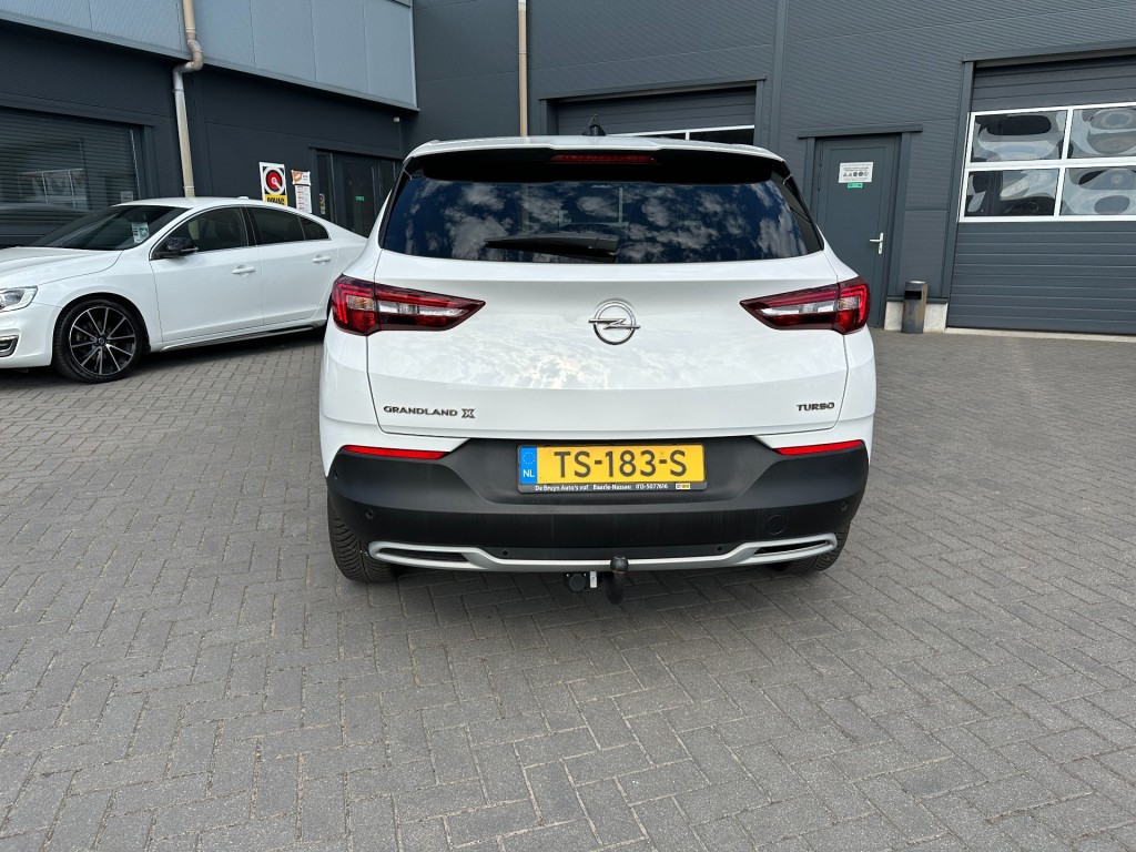 OPEL-GRANDLAND X-1.2 Turbo Business Executive Navi .Trekhaak