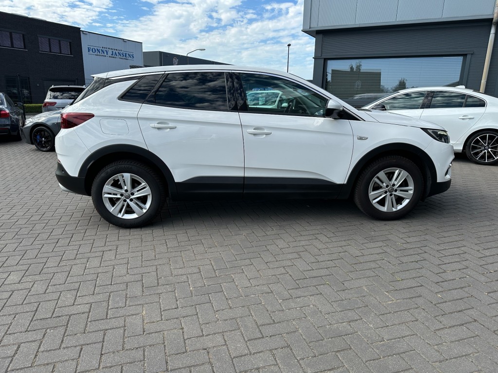 OPEL-GRANDLAND X-1.2 Turbo Business Executive Navi .Trekhaak