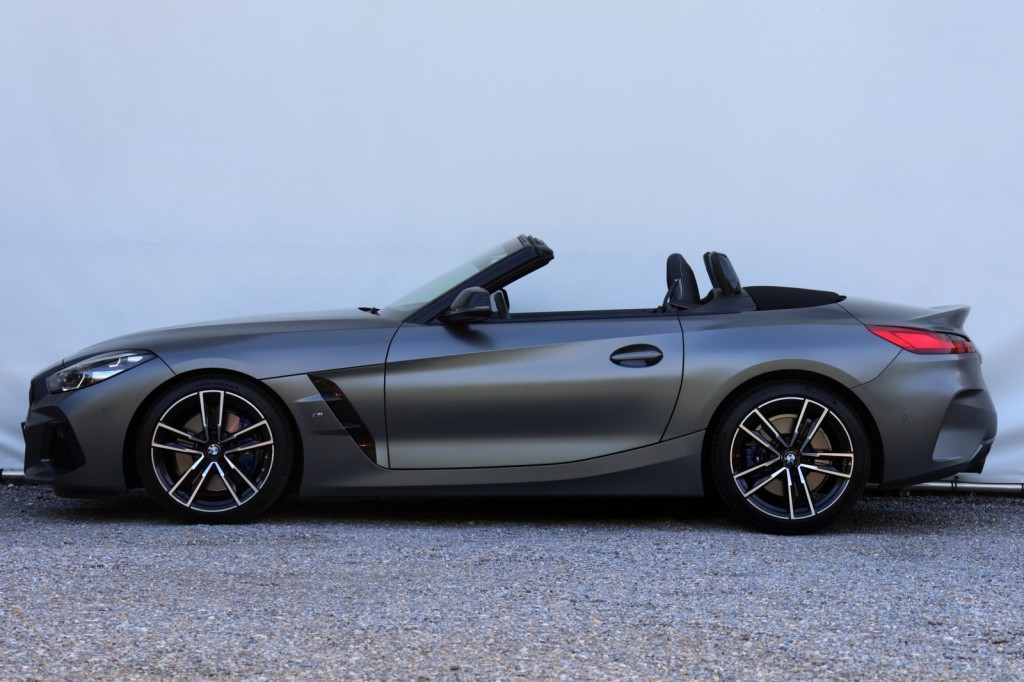 BMW-Z4-sDrive20i High Executive M-Sport Plus - 197 pk **Head up / 2e eig / NL /Harman