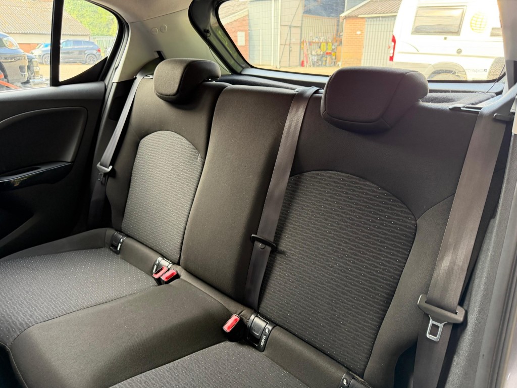 OPEL-CORSA-1.4 COLOR ED. / Cruise / Trekhaak / Carplay /
