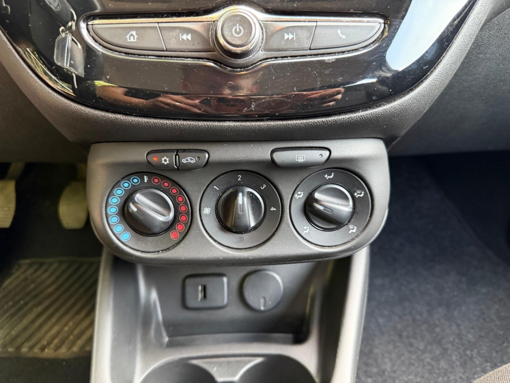 OPEL-CORSA-1.4 COLOR ED. / Cruise / Trekhaak / Carplay /