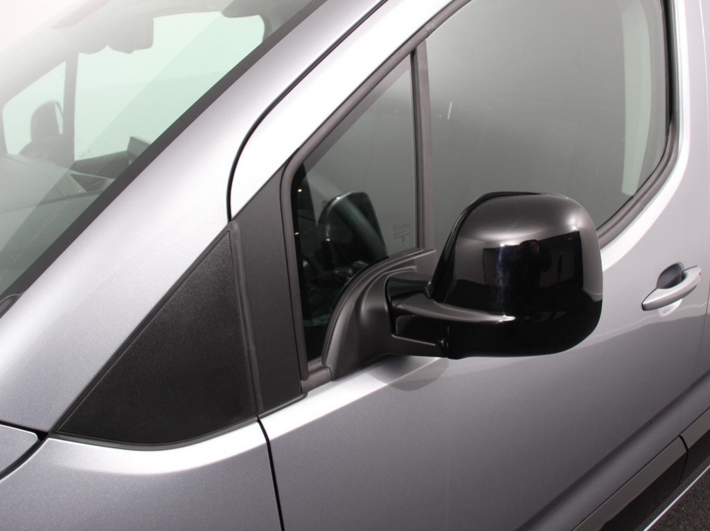 OPEL-COMBO-1.5 BlueHDi 130Pk L2 Automaat Apple Carplay / Android Auto Navigatie Trekhaak Airco Camera Cruise Control Parkeersensoren V+A DA