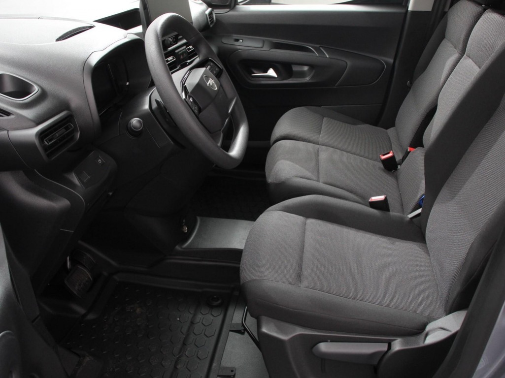 OPEL-COMBO-1.5 BlueHDi 130Pk L2 Automaat Apple Carplay / Android Auto Navigatie Trekhaak Airco Camera Cruise Control Parkeersensoren V+A DA