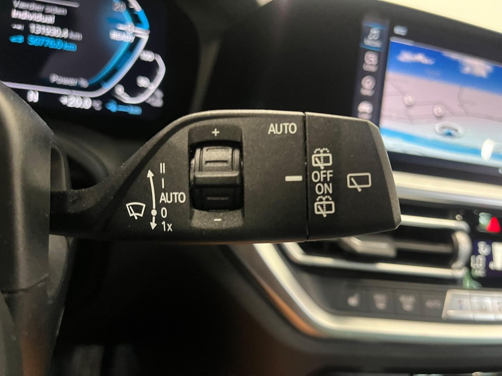 BMW-3-SERIE-Touring 330e High Executive M-Sport Surround View Camera Adaptieve Cruise Control M Sportremsysteem Parkeersensoren Stuur + stoe