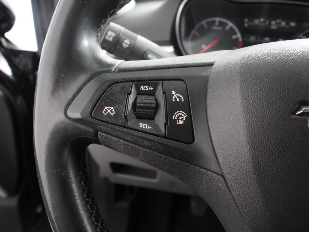 OPEL-CORSA-1.0 Turbo Innovation Airco Cruise control Lichtmetalen velgen Radio Bluetooth Parkeersensoren achter