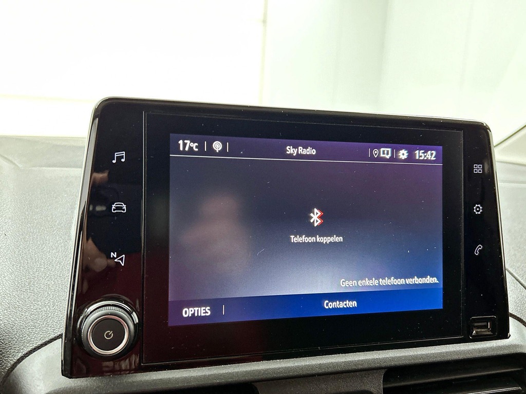 OPEL-COMBO-1.5D L1H1 102 pk Edition Navigatie Apple CarPlay Android Auto Parkeerhulp achter Airco DAB