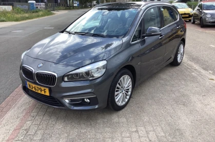 BMW 2-SERIE