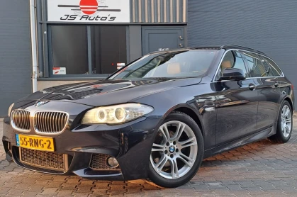 BMW 5-SERIE