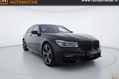 BMW 7-SERIE