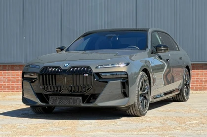 BMW 7-SERIE