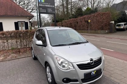 OPEL AGILA