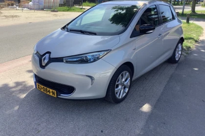 RENAULT ZOE