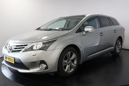 TOYOTA AVENSIS